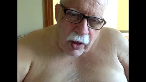 Snapshot of drnick069 chatting on 06-06-26, 03:28 drnick069 online show from 06-06-26, 03:28