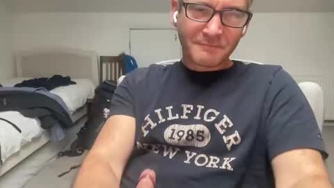 Nick online show from 10-29-25, 12:07