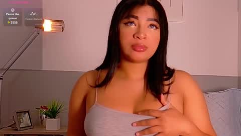 Snapshot of drooling4daddy chatting on 10-20-25, 12:49 drooling4daddy online show from 10-20-25, 12:49