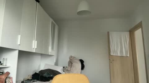 Snapshot of drresa chatting on 01-10-26, 10:28 Dr. Resa online show from 01-10-26, 10:28