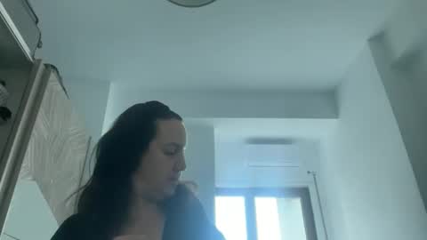 Snapshot of drresa chatting on 01-15-26, 07:46 Dr. Resa online show from 01-15-26, 07:46