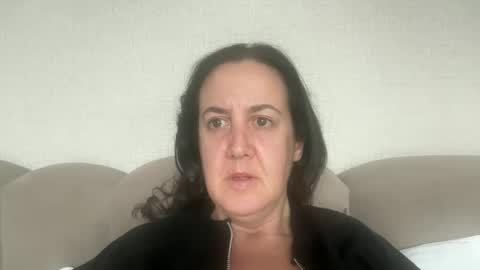 Snapshot of drresa chatting on 01-18-26, 07:23 Dr. Resa online show from 01-18-26, 07:23