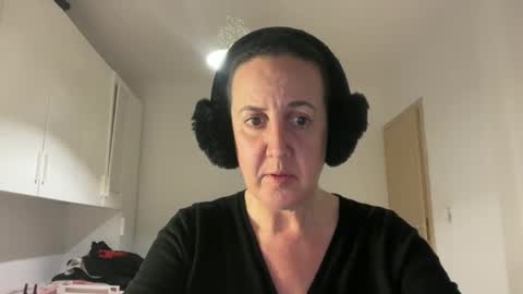 Snapshot of drresa chatting on 02-09-26, 07:51 Dr. Resa online show from 02-09-26, 07:51