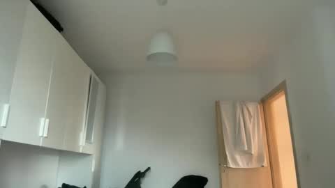 Snapshot of drresa chatting on 02-11-26, 06:29 Dr. Resa online show from 02-11-26, 06:29