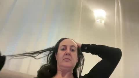 Snapshot of drresa chatting on 02-28-26, 09:32 Dr. Resa online show from 02-28-26, 09:32