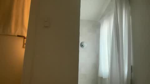 Snapshot of drresa chatting on 03-20-26, 05:23 Dr. Resa online show from 03-20-26, 05:23