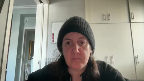 Snapshot of drresa chatting on 03-27-26, 08:59 Dr. Resa online show from 03-27-26, 08:59