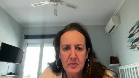 Snapshot of drresa chatting on 03-28-26, 09:53 Dr. Resa online show from 03-28-26, 09:53
