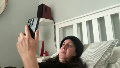 Snapshot of drresa chatting on 04-03-26, 07:17 Dr. Resa online show from 04-03-26, 07:17