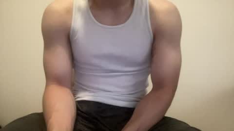 Snapshot of drveucrzy chatting on 07-15-26, 09:42 driveucrzy online show from 07-15-26, 09:42