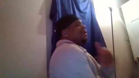 Snapshot of dsmoov_ chatting on 01-18-26, 06:28 SmoovFanz online show from 01-18-26, 06:28