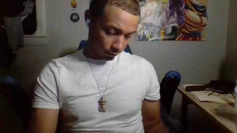 Snapshot of dubz07 chatting on 10-28-25, 01:58 dubz07 online show from 10-28-25, 01:58