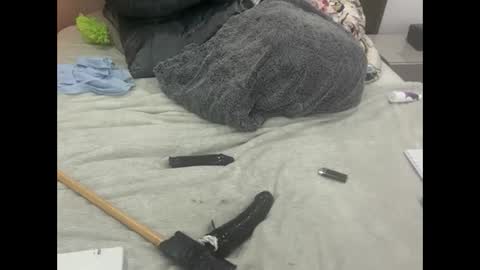 Dude online show from 02-14-26, 03:25