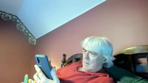 Snapshot of dug38 chatting on 07-01-26, 02:57 Doug online show from 07-01-26, 02:57