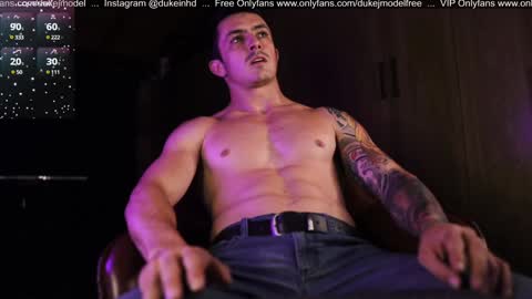 Snapshot of duke_j chatting on 01-31-25, 03:52 DUKE J online show from 01-31-25, 03:52