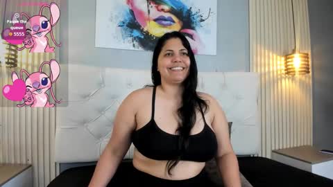 Snapshot of dulce__love69 chatting on 09-25-25, 03:32 Dulce love69 online show from 09-25-25, 03:32