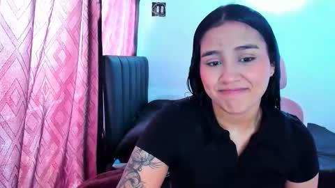 Dulce  online show from 11-06-25, 02:29