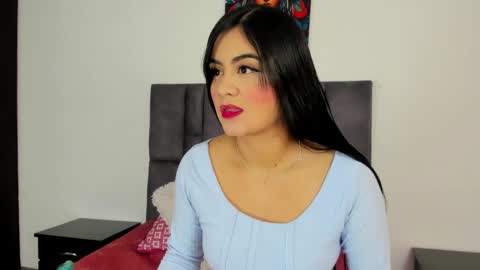 Snapshot of dulce_amg chatting on 02-25-25, 12:45 Dulce amg online show from 02-25-25, 12:45