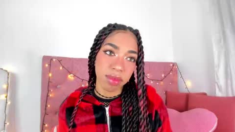 Snapshot of dulce_brown01 chatting on 11-08-25, 02:17 Dulce online show from 11-08-25, 02:17