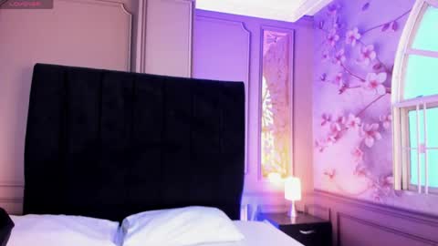 Snapshot of dulce_girls chatting on 05-25-26, 11:16 Dulce online show from 05-25-26, 11:16