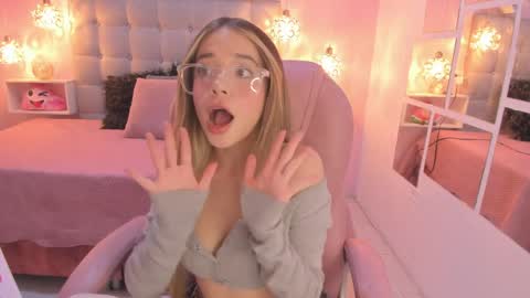 Dulce  online show from 04-01-26, 07:00