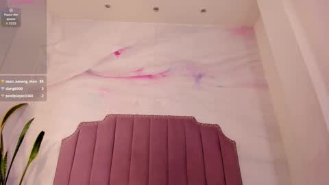 dulce_quintana online show from 11-30-25, 12:25