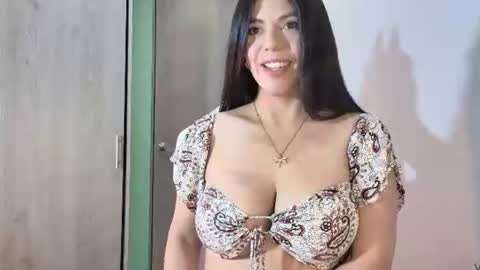 Snapshot of dulce_sammy_ chatting on 07-14-26, 10:43 Sammy online show from 07-14-26, 10:43