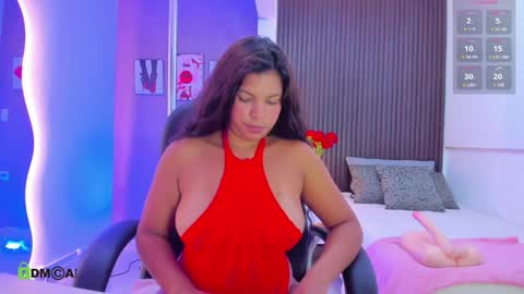 Dulce  online show from 04-10-26, 07:40