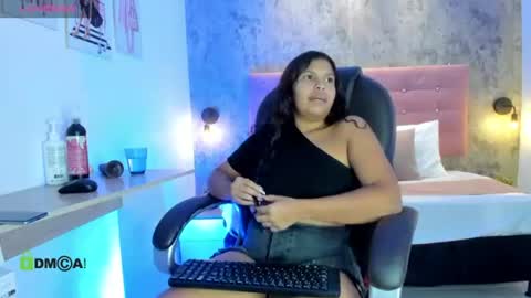 Snapshot of dulcecooper1 chatting on 07-17-26, 07:30 Dulce online show from 07-17-26, 07:30