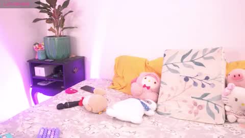 Snapshot of dulceginebra chatting on 10-02-25, 02:40 Mila Girl Angel Boy online show from 10-02-25, 02:40