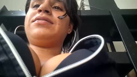 dulcekatty18 online show from 03-19-26, 07:07