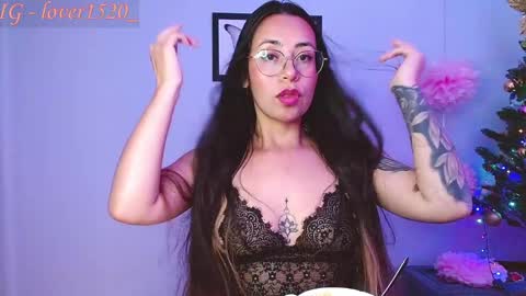 Dulce online show from 01-25-25, 03:51