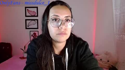 Dulce online show from 12-01-25, 05:23