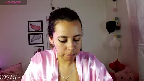 Dulce online show from 02-13-26, 01:23