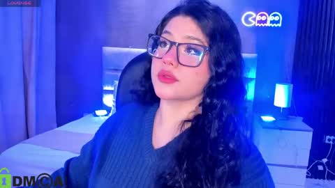 Snapshot of dulcerose01 chatting on 04-26-26, 03:59 Dulce Rose online show from 04-26-26, 03:59
