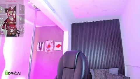 Snapshot of dulcerose01 chatting on 05-09-26, 08:36 Dulce Rose online show from 05-09-26, 08:36