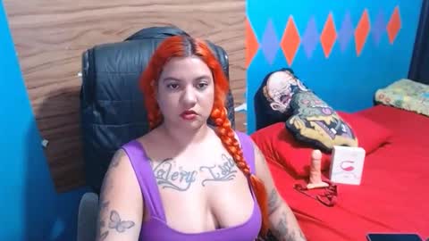 dulcesdemaria online show from 11-15-25, 01:58