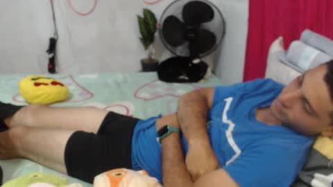 Snapshot of dulcetentations chatting on 02-28-26, 01:28 shany y alan online show from 02-28-26, 01:28