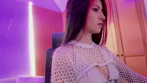 Snapshot of dulcetorresvg chatting on 02-25-26, 03:05 Dulce online show from 02-25-26, 03:05