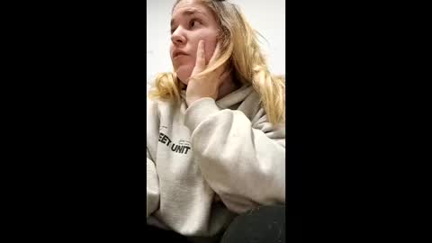 Snapshot of dulcexpecado chatting on 02-26-26, 06:40 dulcexpecado online show from 02-26-26, 06:40