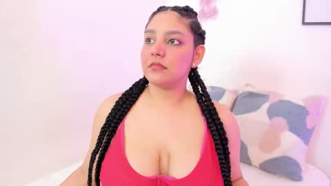 Dulce online show from 11-23-25, 07:46