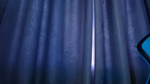 Nicole   online show from 03-01-25, 04:11