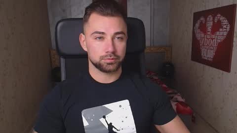 Snapshot of duncanstones chatting on 12-06-24, 03:33 DuncanStone online show from 12-06-24, 03:33