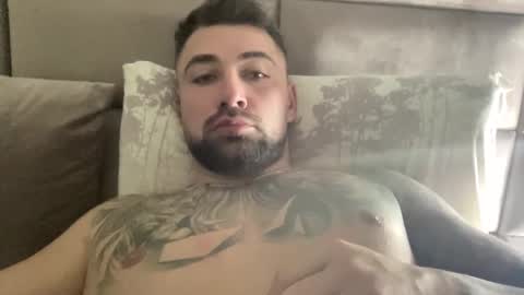 Snapshot of duncanstones chatting on 12-07-24, 03:08 DuncanStone online show from 12-07-24, 03:08