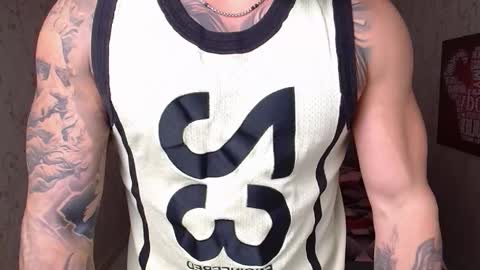 Snapshot of duncanstones chatting on 12-17-24, 07:29 DuncanStone online show from 12-17-24, 07:29