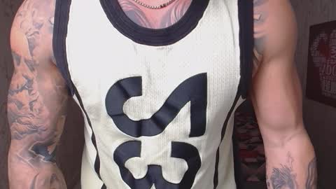 Snapshot of duncanstones chatting on 12-17-24, 04:43 DuncanStone online show from 12-17-24, 04:43