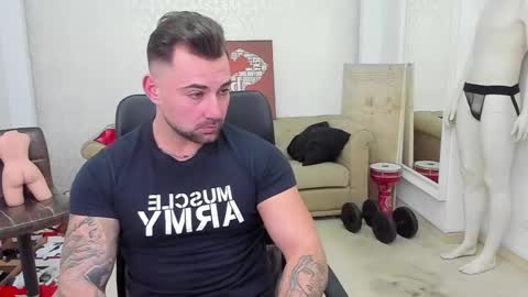 Snapshot of duncanstones chatting on 01-10-25, 08:07 DuncanStone online show from 01-10-25, 08:07