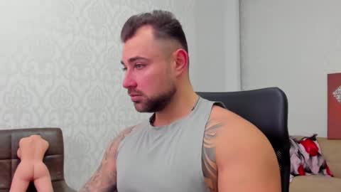 Snapshot of duncanstones chatting on 01-13-25, 10:47 DuncanStone online show from 01-13-25, 10:47