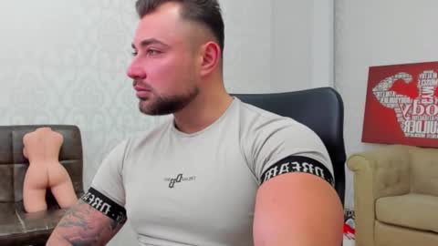 Snapshot of duncanstones chatting on 02-02-25, 11:19 DuncanStone online show from 02-02-25, 11:19