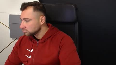 Snapshot of duncanstones chatting on 10-29-25, 05:53 DuncanStone online show from 10-29-25, 05:53